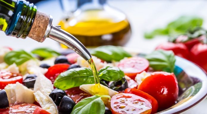9 Easy Ways to Get the Benefits of the Mediterranean Diet