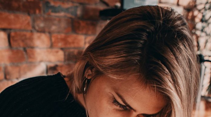 Authors Hearing Characters' Voices